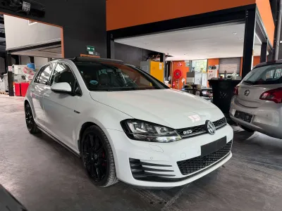 Volkswagen Golf GTD Golf 2.0 CR TDi DSG/12 mois de garantie