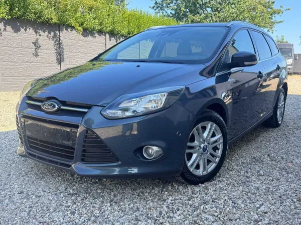 Ford Focus Focus 2.0 TDCi BOITE AUTO/SENSOR/CRUISE/BT/CLIM/CAMERA/SEMI-CUIR