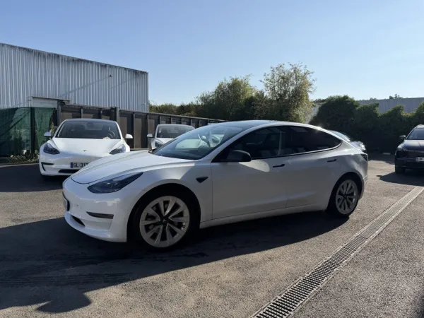 Tesla Model 3 DUAL MOTOR AWD GRANDE AUTONOMIE