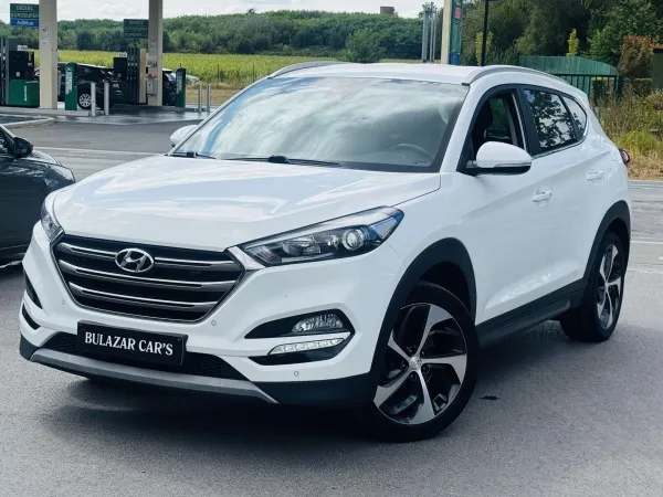 Hyundai TUCSON Tucson 1.7 CRDi 2WD Premium* 1 ER MAIN*FULL *CARNET*NEUF*GARANTIE