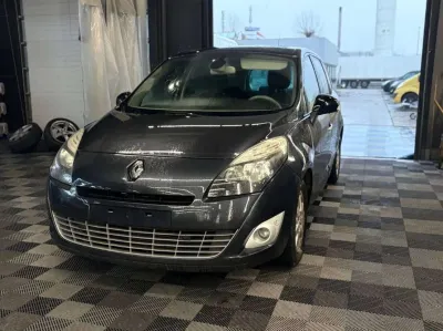 Renault Grand Scenic 1.5 dCi AUTOMATIQUE bj. 2011 5pl. Euro 5 Pano. Dak