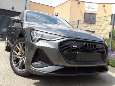 Audi Q8 e-tron 55 Quattro S- Line