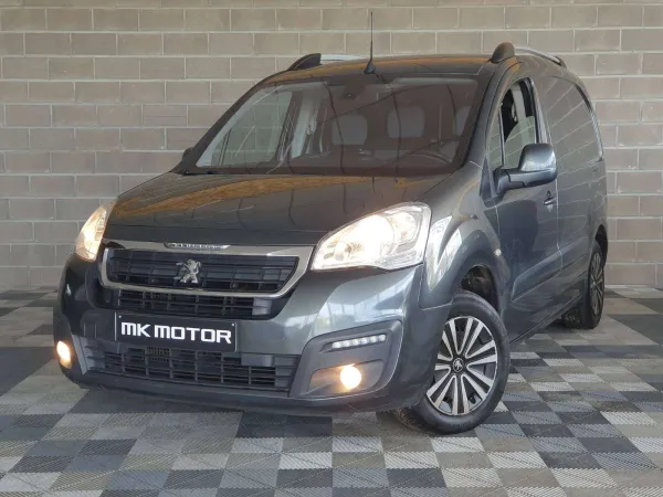 Peugeot Partner 🟢1.6 DIESEL 99CV - UTILITAIRE - GPS - CAPTEURS