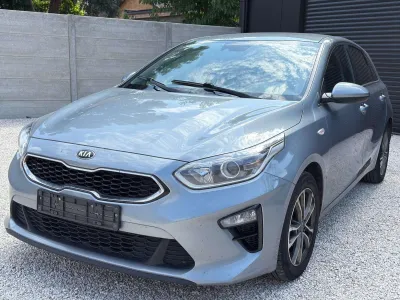Kia Ceed / cee'd Ceed 1.6 CRDi • NAVI • CAMERA • CLIM • JANTES