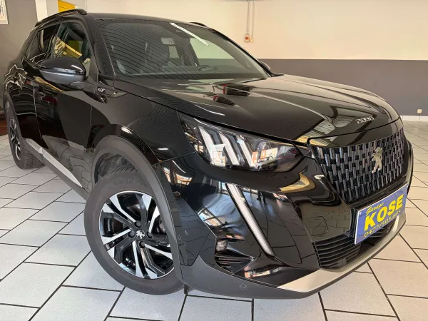 Peugeot 2008 2008 1.5 BlueHDi GT // CAMERA 180°ATTACHE REMORQUE+GARANTIE 12 MOIS+ESSAIS ROUTIER+CARPASS//