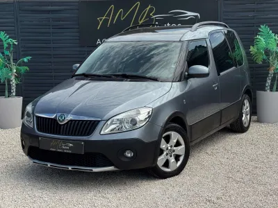 Skoda Roomster 1.2 TSI */*BOITE AUTO+CARPLAY+TOIT PANO+1er Proprio+CARNET */*