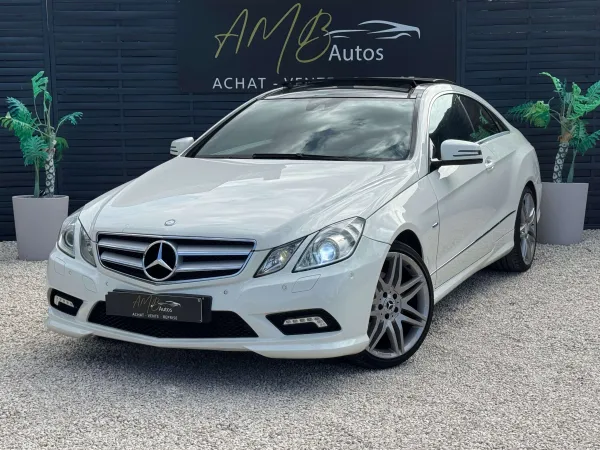 Mercedes-Benz E 250 COUPE */*TOIT OUVRANT+CUIR+XENON+GPS */*