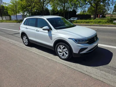 Volkswagen Tiguan 2.0 TDi SCR 4Motion Life Business DSG 1°EIG. !! IN PERFECTE STAAT !! 4X4!! AUTOMAAT !!