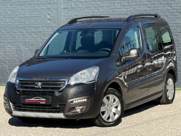 Peugeot Partner ! RÉSERVÉE ! RÉSERVÉE ! RÉSERVÉE !
