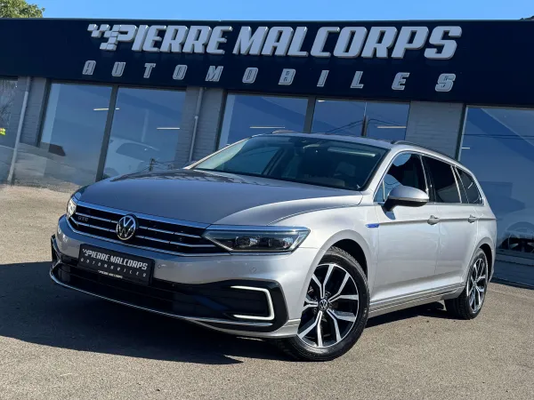 Volkswagen Passat Variant GTE 1.4 TSI PHEV Business DSG / NAV / CARPLAY / ACC / AIRCO