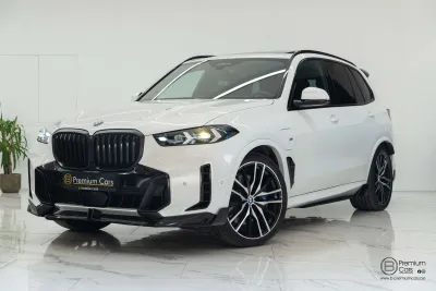 BMW X5 xDrive50e hybrid M-Performance bodykit! Full Options!