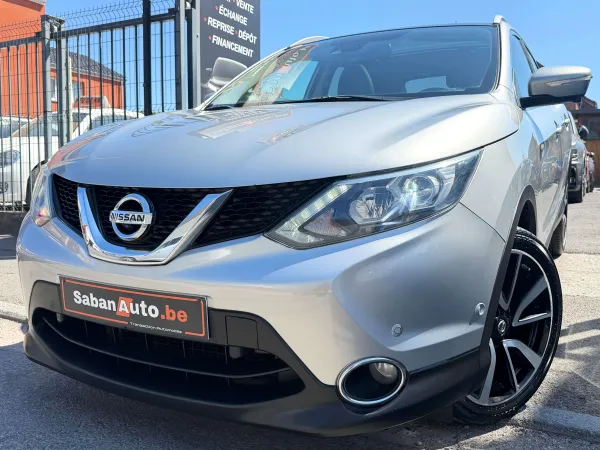 Nissan Qashqai Qashqai 1.5 dCi ° TOIT PANO ° NAVI ° CAMERA ° GARA