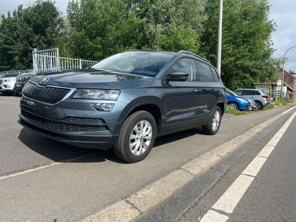 Skoda Karoq 1.0 TSI Style DSG AUTOMATIQUE 1er PROPRIÉTAIRE GPS CAMÉRA FULL GARANTIE CRÉDIT 100%