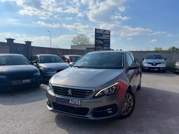 Peugeot 308 1.5L HDI 131 CHV DIESEL BOITE AUTOMATIQUE - RÉVISÉE ET GARANTIE DE 12 MOIS EN EUROPE