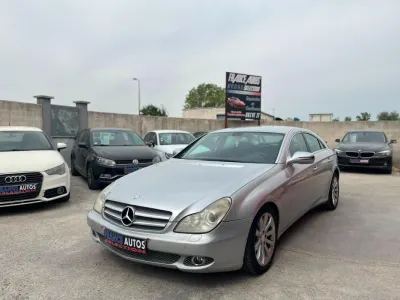 Mercedes-Benz Classe Cls 320 3.0L CDI V6 224 CHV BOITE AUTO | FULL ENTRETIENS RÉVISÉE GARANTIE 12 MOIS