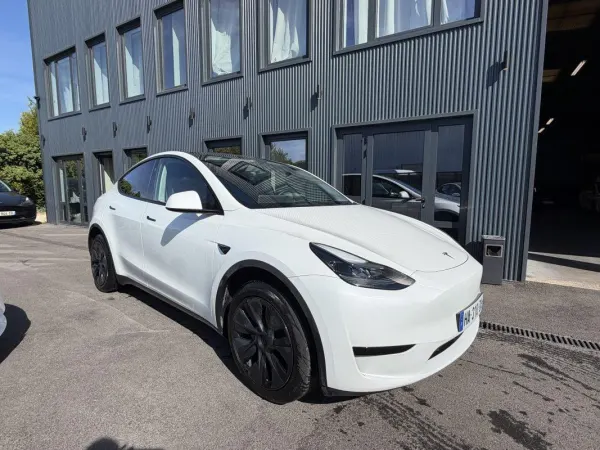 Tesla Model Y GRANDE AUTONOMIE PROPULSION