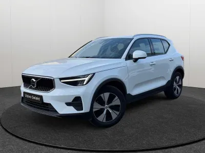 Volvo XC40 XC40 Core, B3 Micro-hybride (MHEV), Essence