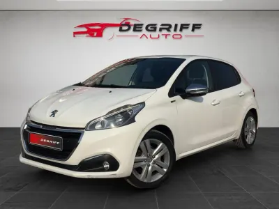 Peugeot 208 82ch BVM5 Style