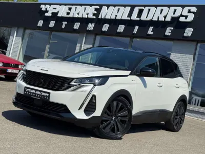 Peugeot 3008 Hybrid 225 PHEV GT / PANO / LED / 19" / BLACK PACK