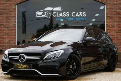 Mercedes-Benz C 63 AMG V8 4.0 476ch / AUTO 7 RAPPORTS / NAVI / TOIT PANO / MULTIBEAM LED / DISTRONIC / CARNET ENTRETIEN MERCEDES COMPLET