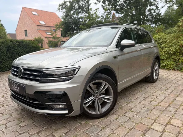 Volkswagen Tiguan 2.0 TDi SCR 4Motion Highline R-line ### 161000 km ###