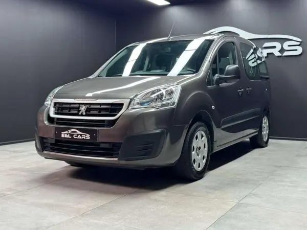 Peugeot Partner Partner Tepee 1.6 BlueHDi **12 mois de garantie**