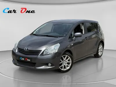 Toyota Verso 2.0 D-4D 126 7 Places Lounge