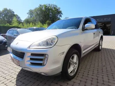 Porsche Cayenne Cayenne 3.6i V6 Tiptronic S