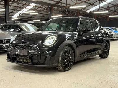 MINI Cooper 1.5A * JCW * FACELIFT * COCKPIT * LED * GPS * CAMERA * CUIR
