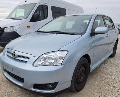 Toyota Corolla 1.4 Turbo D4D Linea automatiques 5 portes airco
