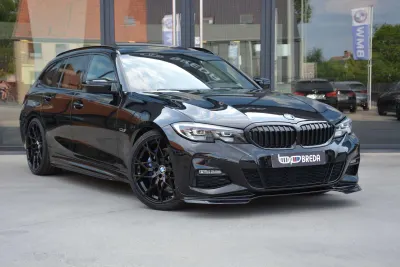 BMW 330 e M-Performance/Pano/Trekhaak/Keyless/Memory