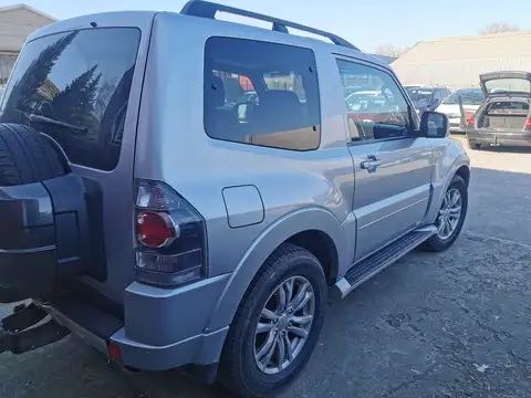 Mitsubishi Pajero 3.2 DI-D Invite