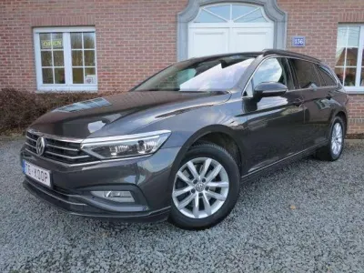 Volkswagen Passat Variant SW 1.6 TDi DSG+PANORAMISCH DAK + IN PROMO!
