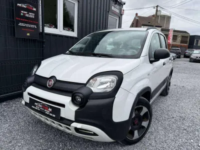 Fiat Panda Panda CROSS 1.0i Hybrid City Cross / CarPlay / Entretien OK + CT OK + Garantie 1an