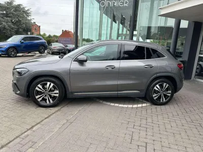 Mercedes-Benz GLA 180 GLA Business Line