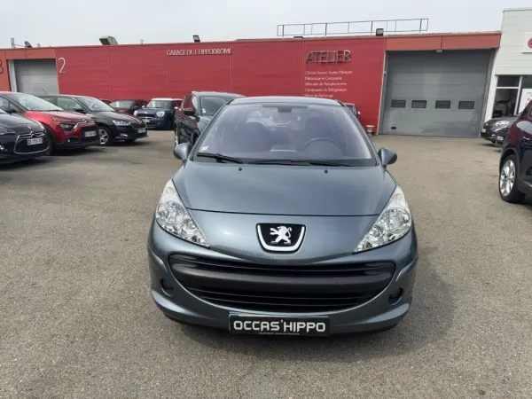 Peugeot 207 1.6 HDI 110 CV ESXECUTIVE