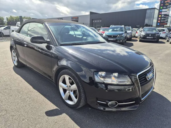 Audi A3 Cabriolet 2.0 TDi Ambition S line / Marchand ou Ex