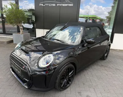 MINI Cooper S Cabrio 2.0AS Cooper S Black Pack Full option !!!