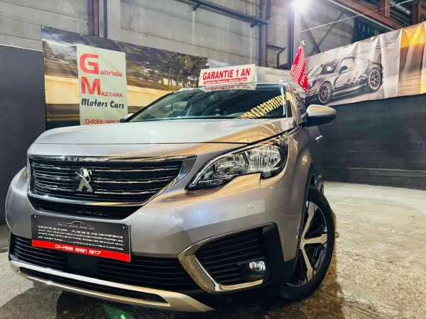 Peugeot 5008 5008 1.5 BlueHDi Allure 7Places Cuir GPS Caméra Xénon LED CarPlay