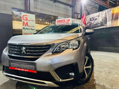 Peugeot 5008 5008 1.5 BlueHDi Allure 7Places Cuir GPS Caméra Xénon LED CarPlay
