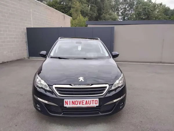 Peugeot 308 PARKHULP VOOR&ACHTER AIRCO PANODAK BLUETOOTH CRUISE