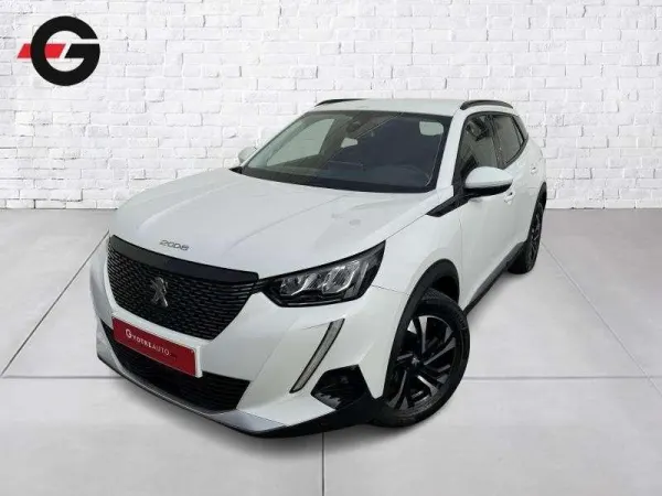 Peugeot 2008 Allure 1.2 ess 131ch boite auto