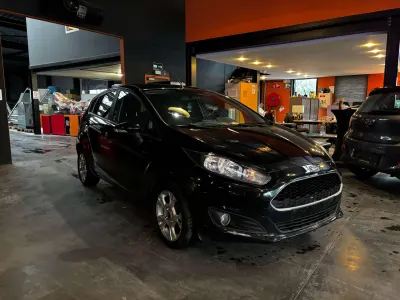 Ford Fiesta Fiesta 1.0 EcoBoost Titanium PowerShift/12 mois des garantie/AUTOMATIQUE