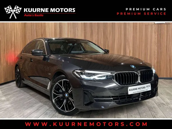 BMW 530 e Berline xDrive Alu19"/ComfZet/Acc/Led/Cam360/Leder/VerwZet/Hud/Keyless *1j garantie*