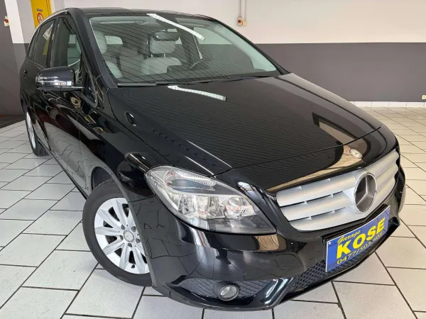 Mercedes-Benz B 180 B 180 CDI