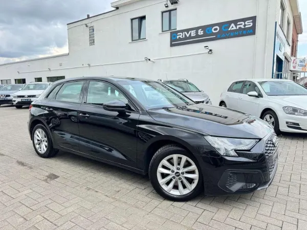 Audi A3 Sportback 30 TFSI ** 1 JAAR GARANTIE **