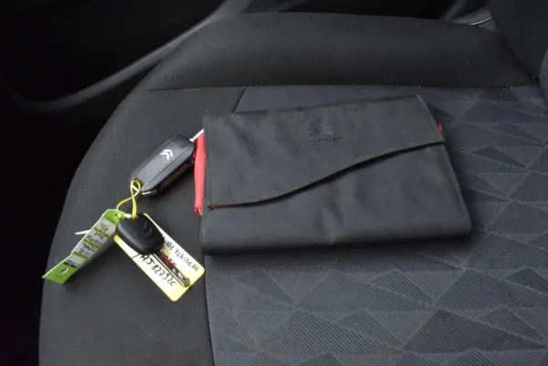 Citroen C-Elysée 1.2 Seduction Airco/GPS/CarPlay ***12M GARANTIE*** 86.000KM!!!