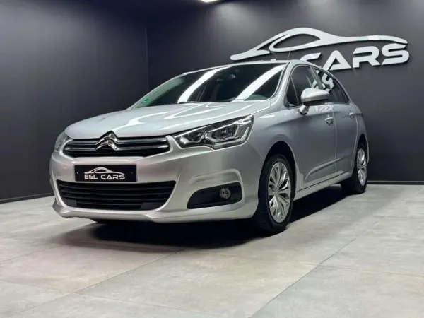 Citroen C4 C4 1.4i **12 mois de garantie**
