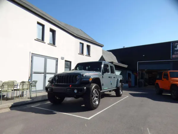 Jeep Gladiator 3.6 V6 Mojave & Rubicon Edition ** New 0 km**