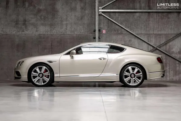 Bentley Continental GT Speed W12 | Naim for Bentley / 1 Owner / FULL
